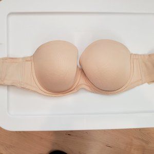 Wacoal 32DDD strapless bra